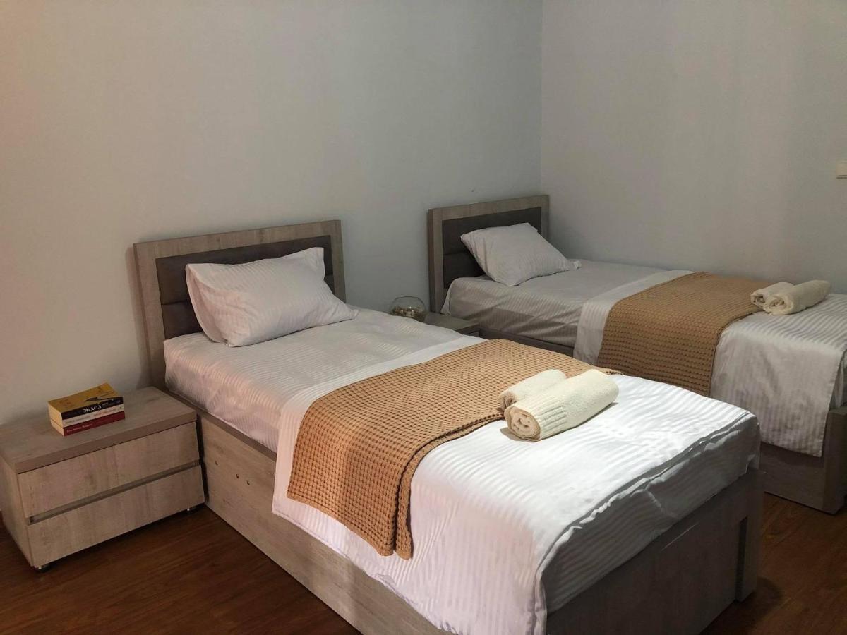Apartment Agmashenebeli 99 Kobuleti Bagian luar foto