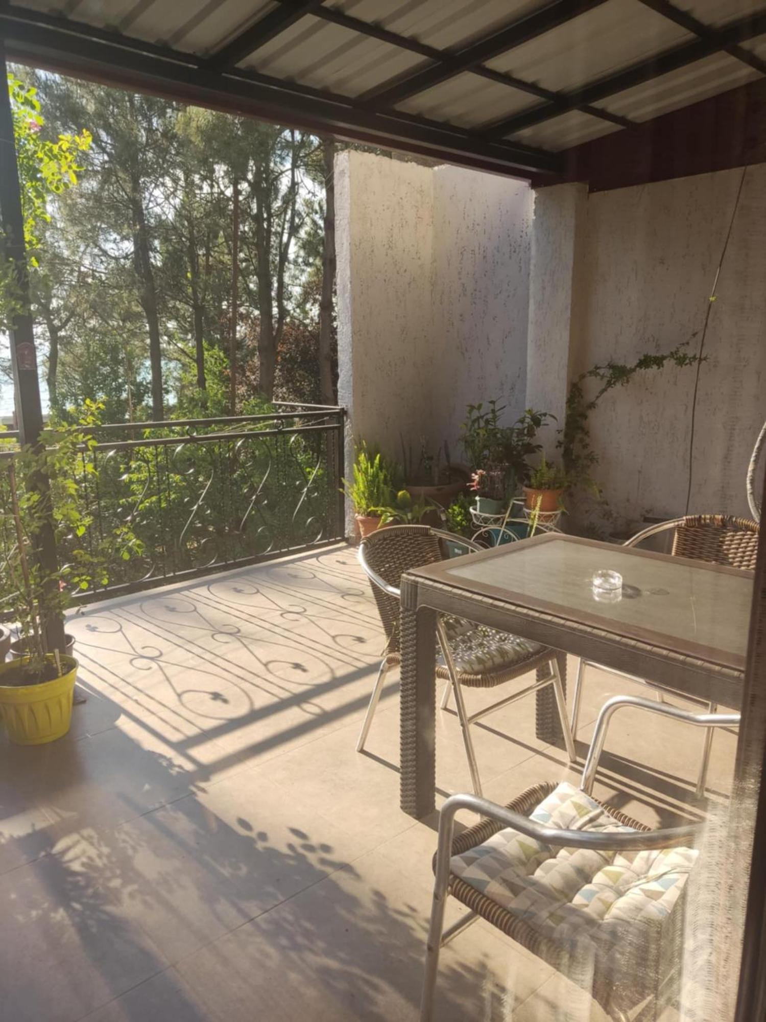 Apartment Agmashenebeli 99 Kobuleti Bagian luar foto